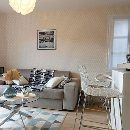 Appartement Design Avec Piscine 迪涅莱班 外观 照片