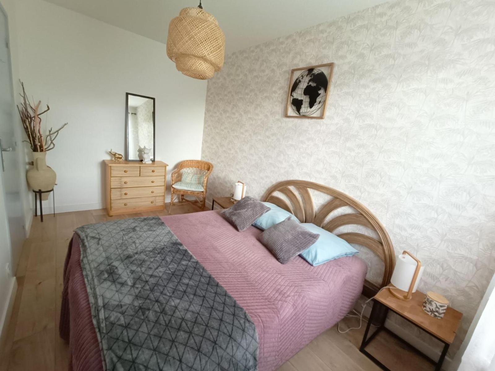 Appartement Design Avec Piscine 迪涅莱班 外观 照片